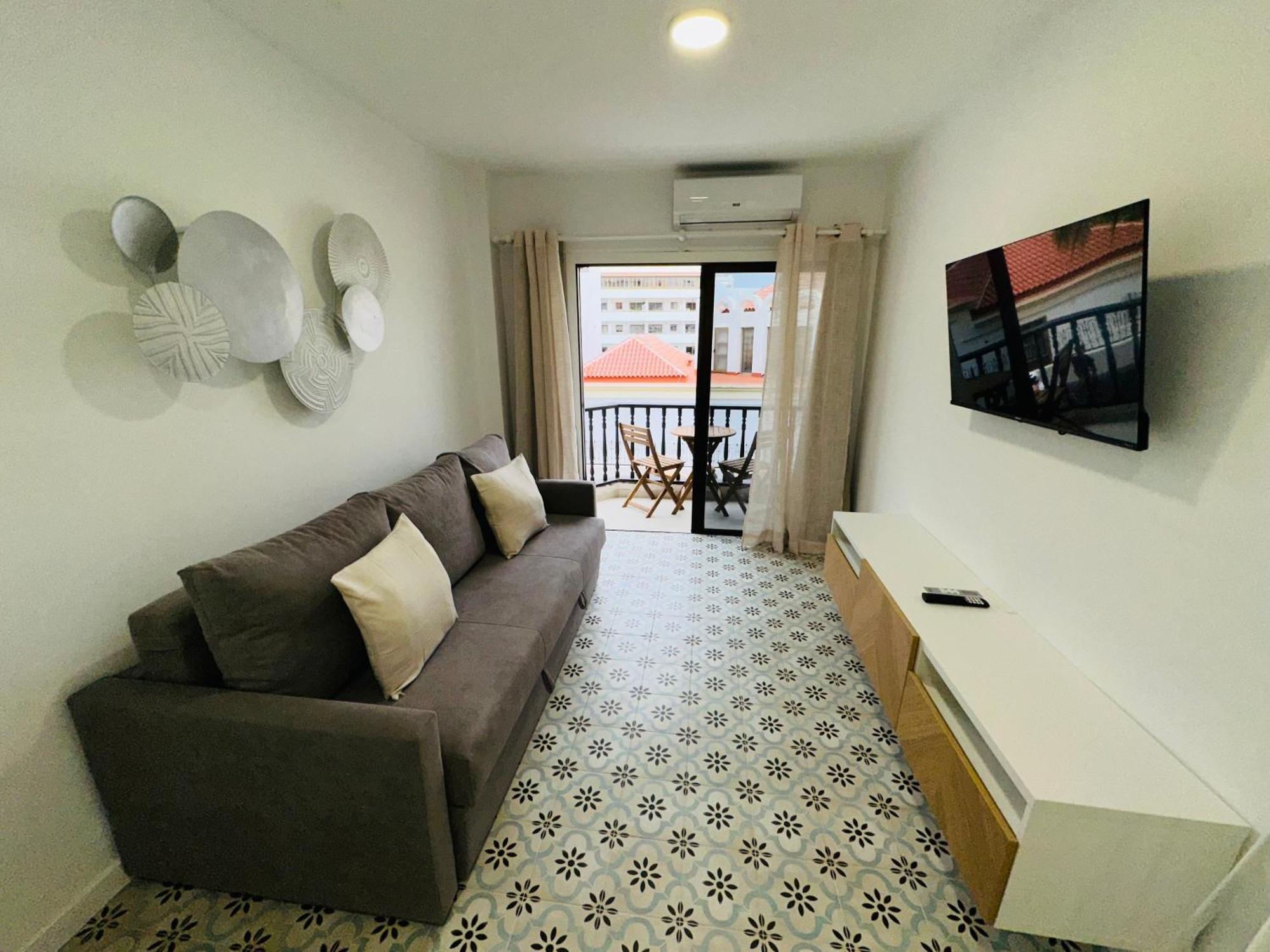 Flat Cristianos Square Apartment Guincho (Tenerife)