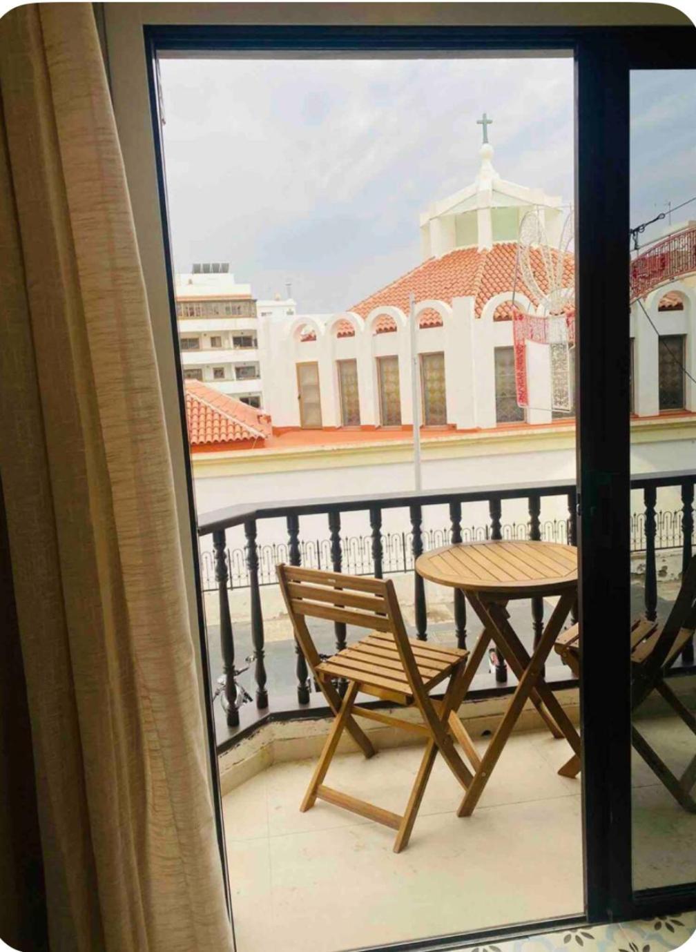 Flat Cristianos Square Apartment *
